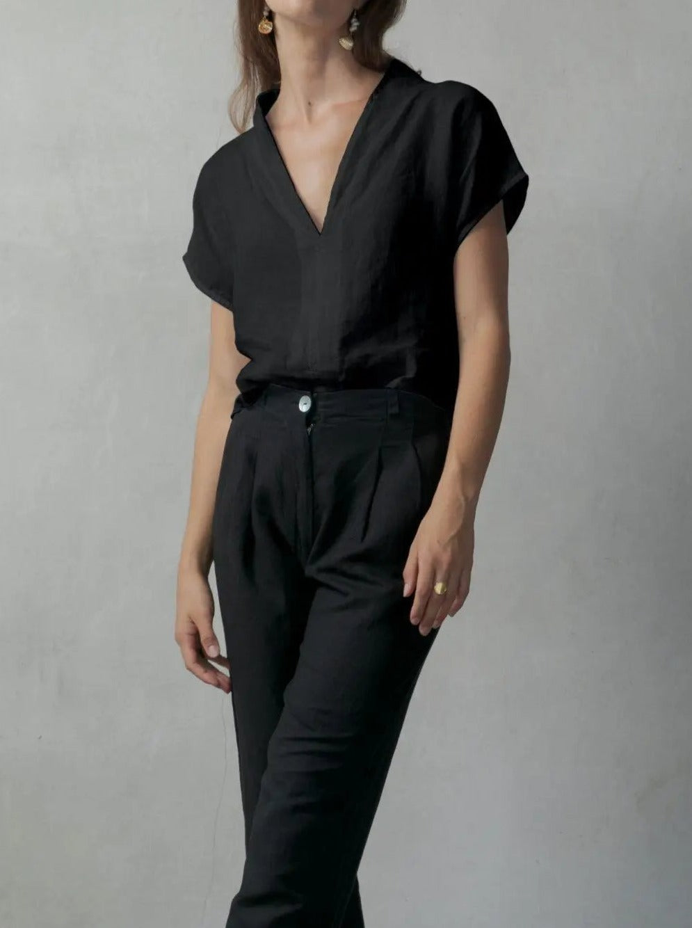 mysite Shirts & Tops Collo Alto Linen Top Black