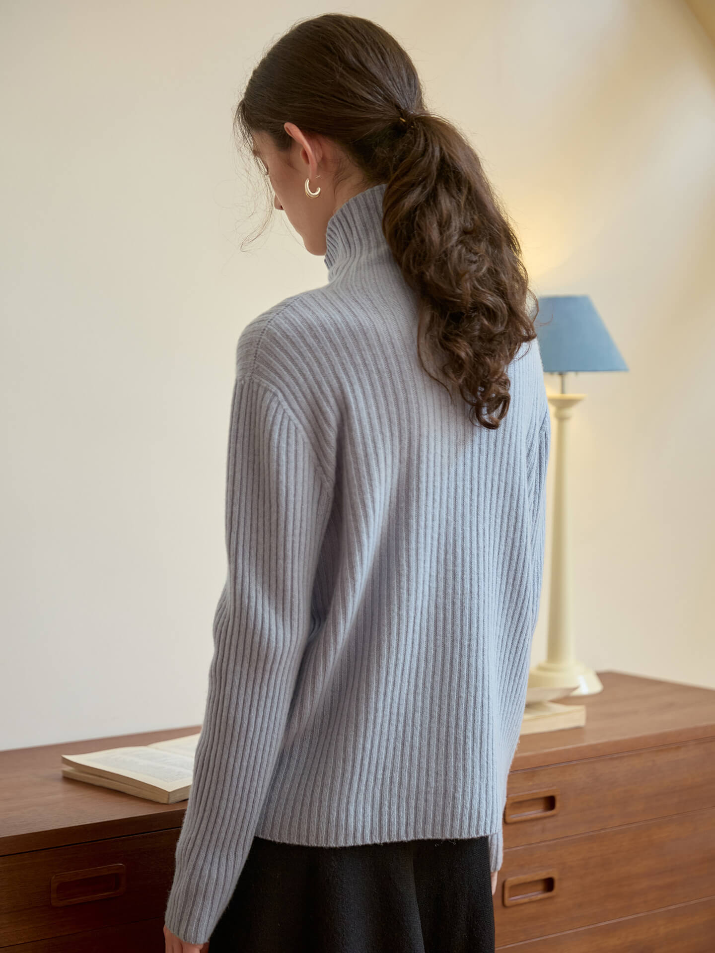 NTG Fad 100% Wool Long Sleeve Sweater