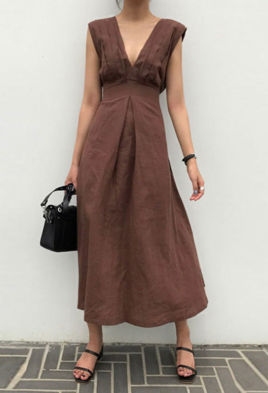 NTG Fad Dress brown / S Pleated Panel V-Neck Sleeveless Dress