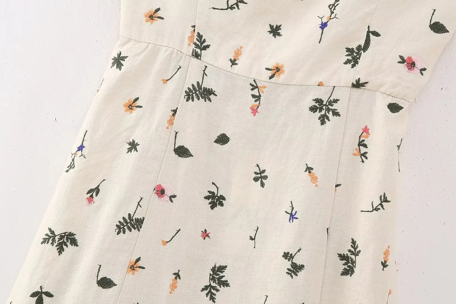 NTG Fad Dress Linen Embroidered Slip Dress