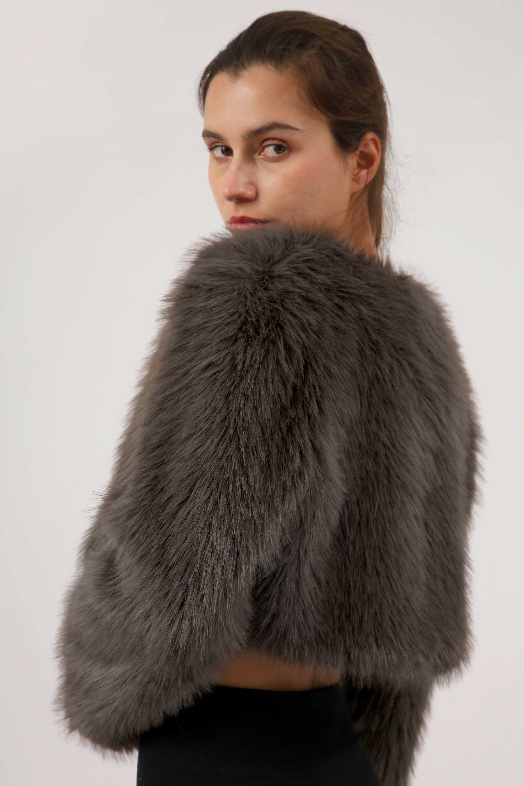 NTG Fad Gray / S Cropped Faux Fur Jacket