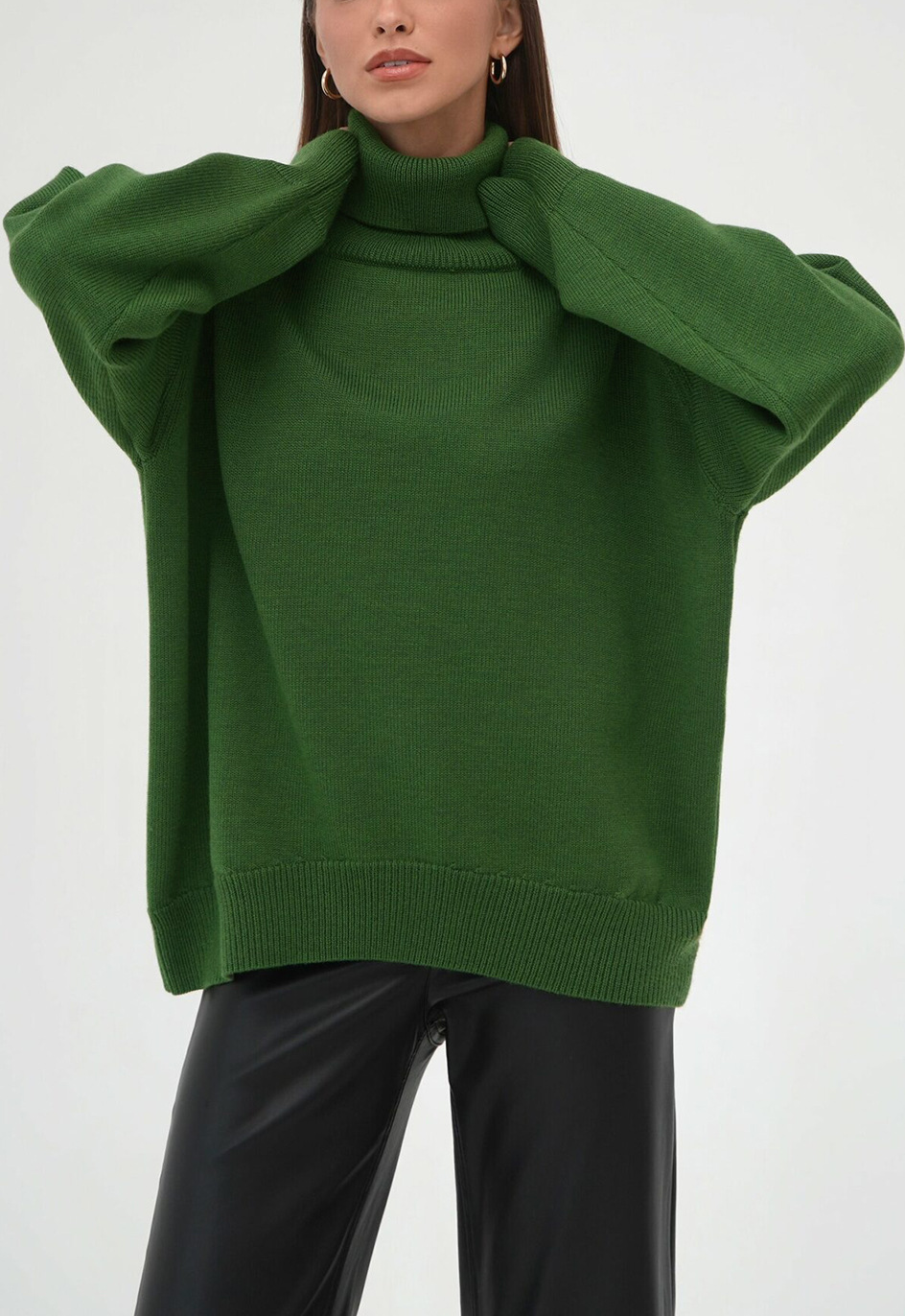 NTG Fad Green / S Loose Fit Turtleneck Sweater