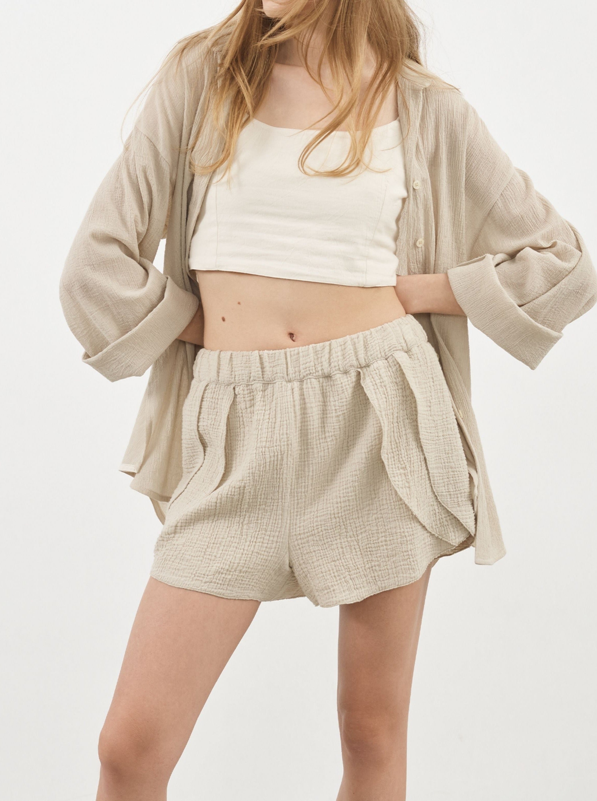 NTG Fad Ruffled side slit shorts-（Hand Made）