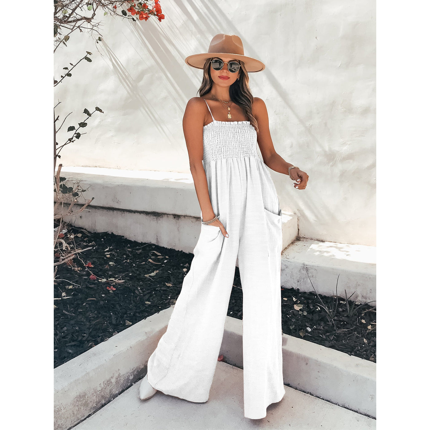  NTG 2022 S / White Sexy Suspender Loose Casual Jumpsuit