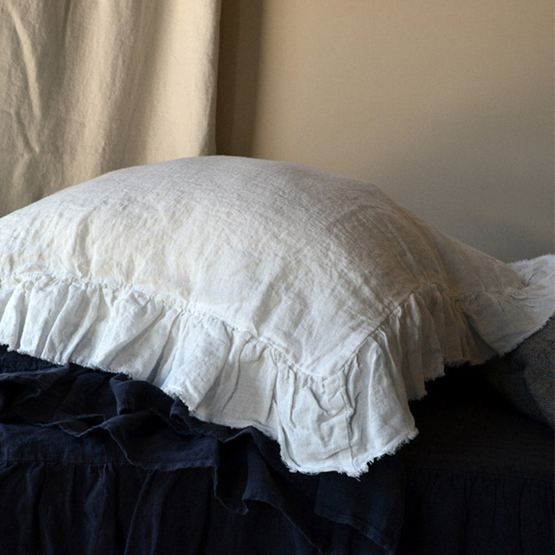 NTG Fad Edge Ruffled White Pillowcases Standard Size Bedding Pillow Covers Envelope Closure Sham Solid Design Hypoallergenic TJ6447