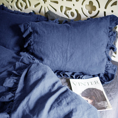 NTG Fad Gray Blue / 48x74cm Edge Ruffled White Pillowcases Standard Size Bedding Pillow Covers Envelope Closure Sham Solid Design Hypoallergenic TJ6447